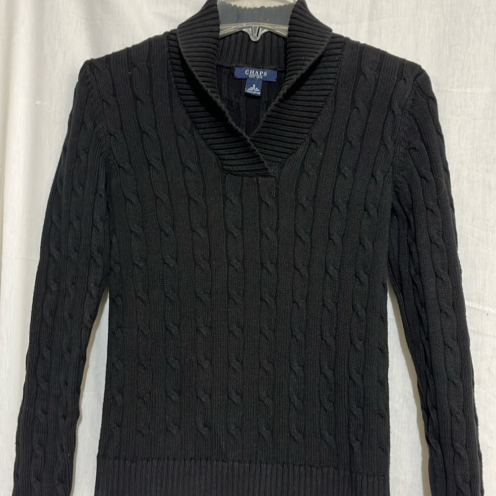 Women’s Chaps black cable knit sweater
